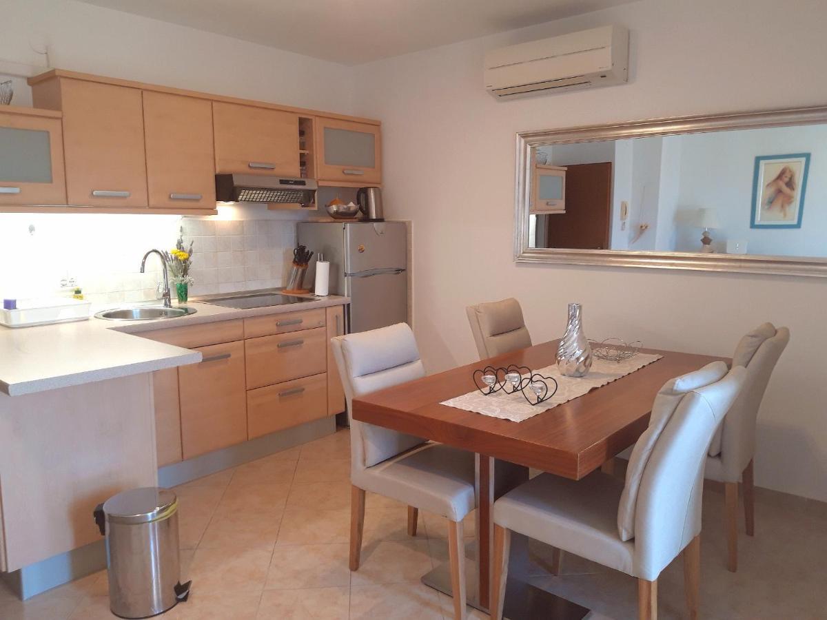Lovely Apartment Branko Rabac With Balcony And Parking Exteriör bild