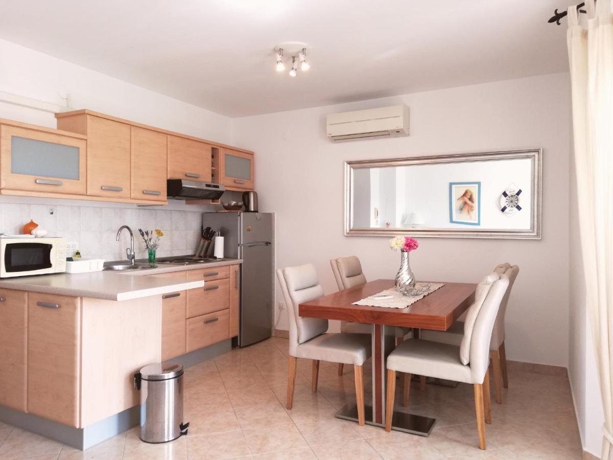 Lovely Apartment Branko Rabac With Balcony And Parking Exteriör bild